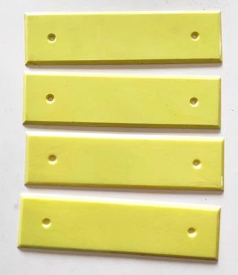 Plaques de propreté NEUVES de porte en plastique / 1 lot de 4 couleur jaune - Photo 1/2
