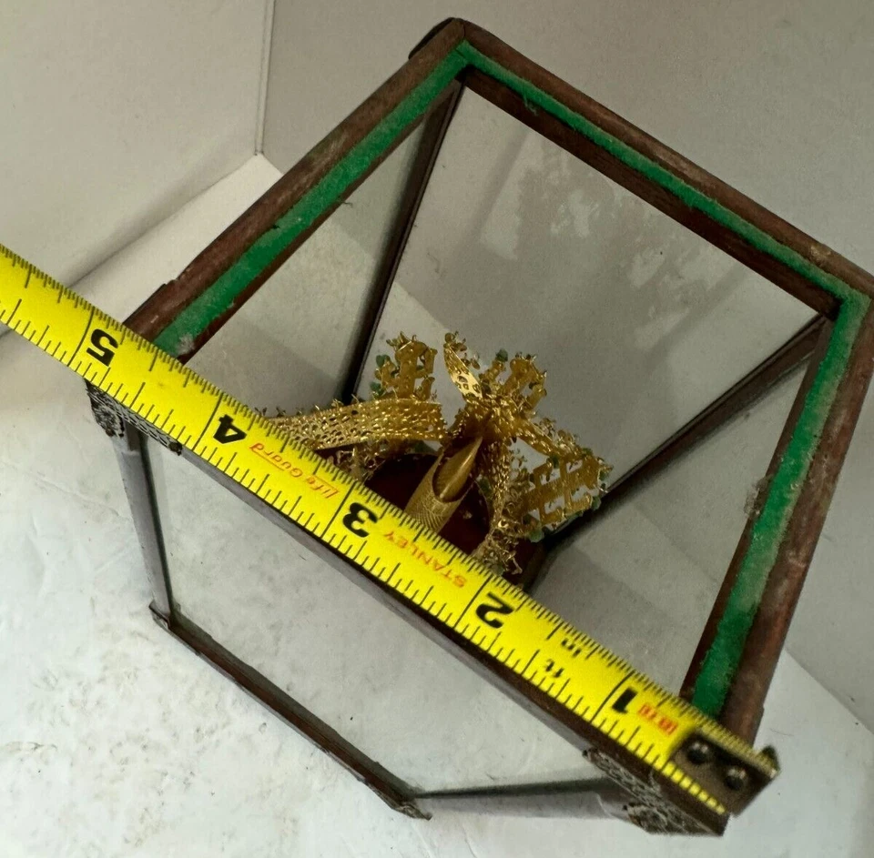 Corona chapada en oro de 24K de colección Dinastía Silla Corea Shinjin artesanías y vitrina Foto 4 de 4