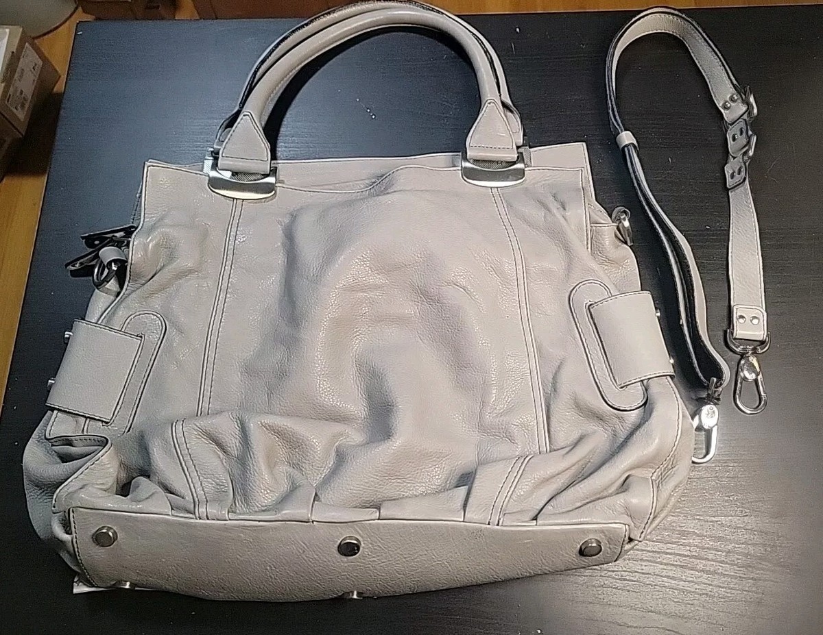 Tentazione Due Light Grey Leather Zip Multi Compartment Tentazione Due Light Grey Leather Zip Multi Compartment