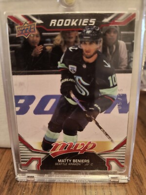 2022-23 Upper Deck MVP Matty Beniers Red /25 Rookie RC Rare