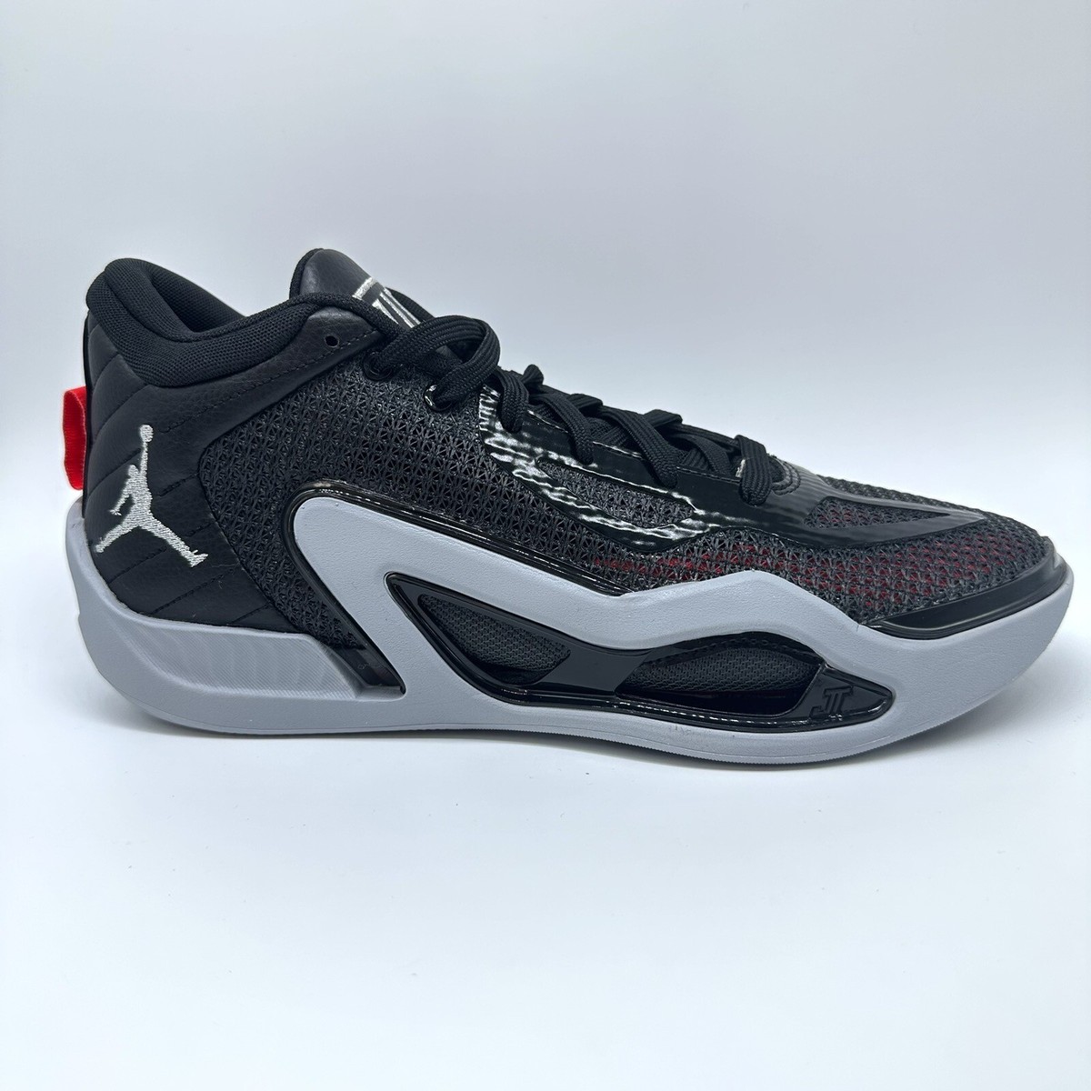 NIKE JORDAN TATUM 1 BASKETBALL BLACK/METALLIC SILVER SIZE MEN\'S 13 [DZ3323-001] MENS SIZE 10.5 Jordan Tatum 1 Old School Black Metallic  main image 2