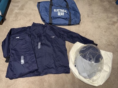 New Arc Flash Gear 40 Cal/CM2 Arc Flash Suit, Hood And Storage Bag 2XL Cat4