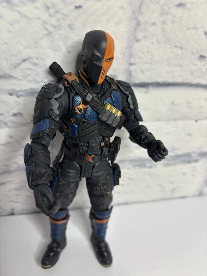 Deathstroke DC Direct Season CW TV series 7” Loose Slade Wilson - Image 3 of 4