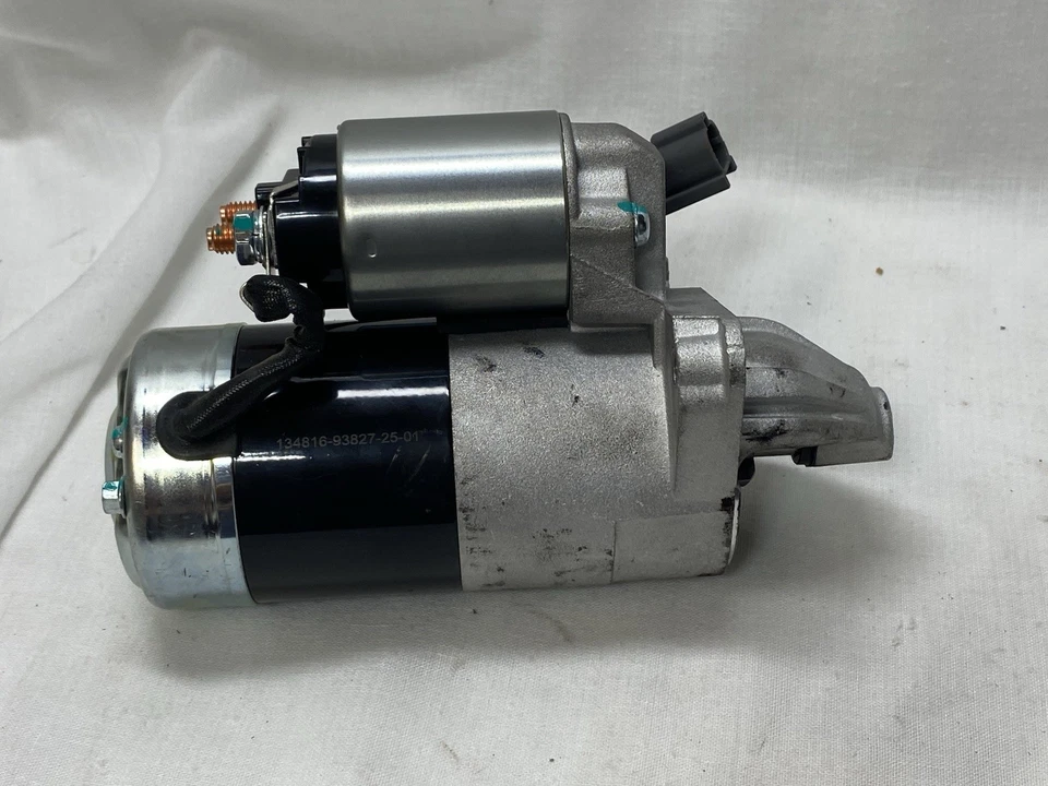 SCITOO Starter Motor 17146 1989-2006 12V CW 8-Teeth PMGR 23300-0M200 - Image 2 of 4
