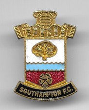 Vintage Southampton FC Enamel Football Badge