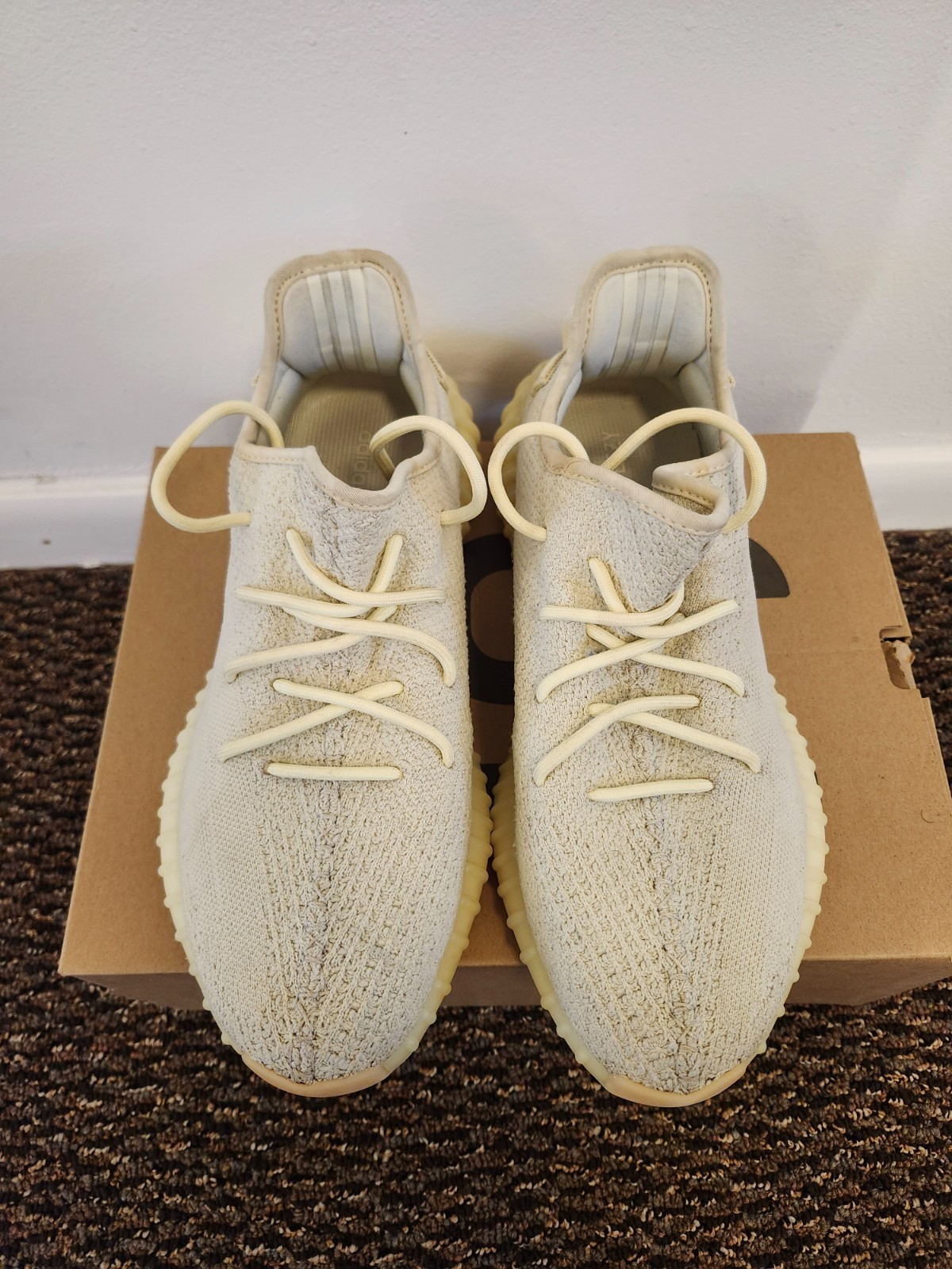 Size 10.5 - Adidas Yeezy Boost 350 V2 Butter with Box Gently Used Shoes image 3