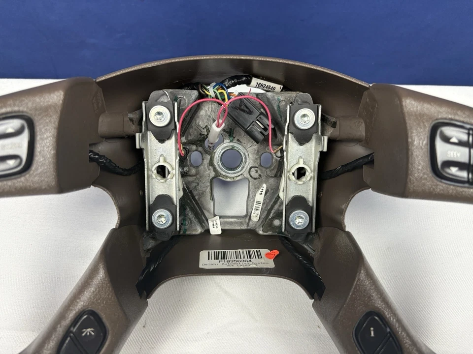 03-06 Volante Cadillac Escalade Chevy Suburban Tahoe Rainer marrón OEM Foto 2 de 4