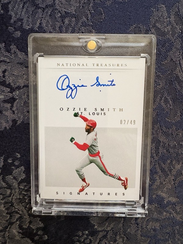OZZIE SMITH 2021 National Treasures Signatures Auto Card 02/49 SP CARDINALS HOF