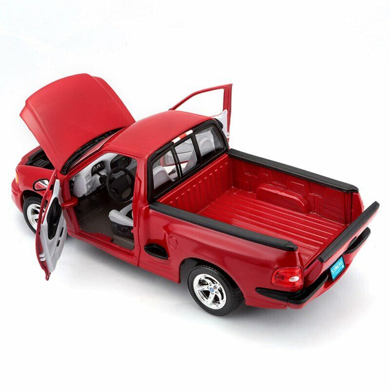 Ford SVT F-150 Lightning Red 2004 2008 Maisto 31141 1:21 USA Car