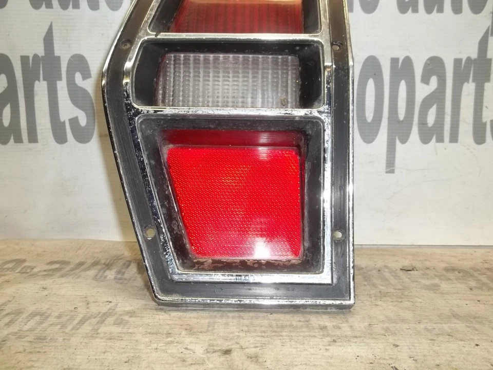 76-80 FORD PINTO STATION WAGON OEM LUZ TRASERA LUZ TRASERA LUZ TRASERA Foto 4 de 4
