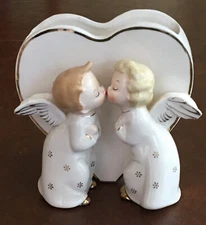 Vintage Kissing Angels Heart Valentine Christmas Planter Napco Fine A Quality