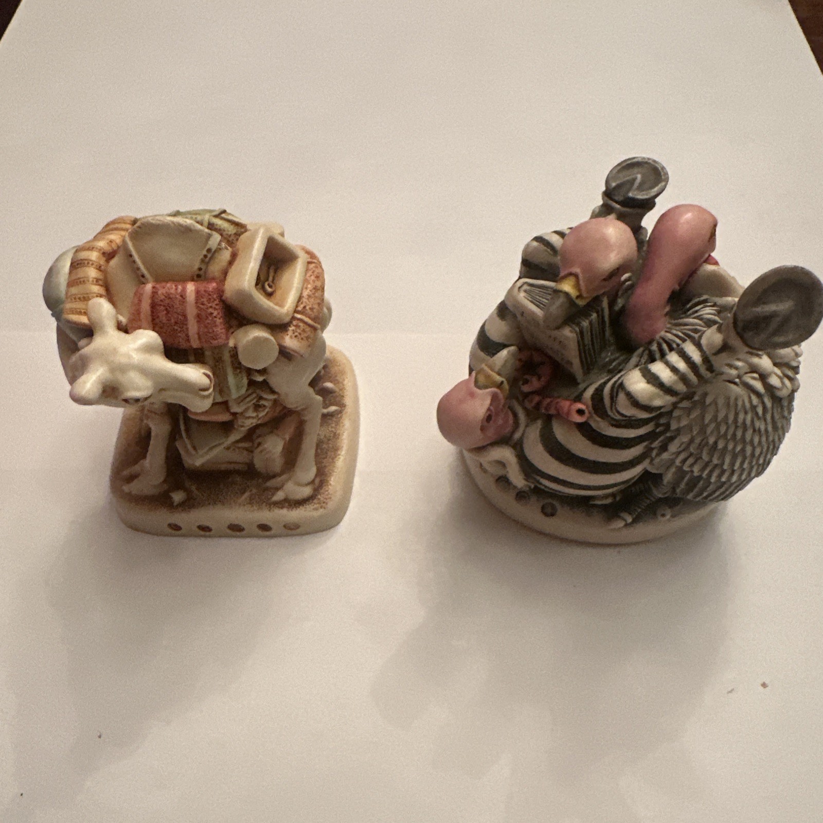 Vintage Harmony Kingdom Lot Of 2 Trinket Boxes Package Tour Bum Wrap signed
