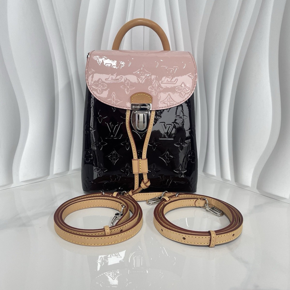 Louis Vuitton Vernis Hot Springs Mini Backpack | eBay display picture 2