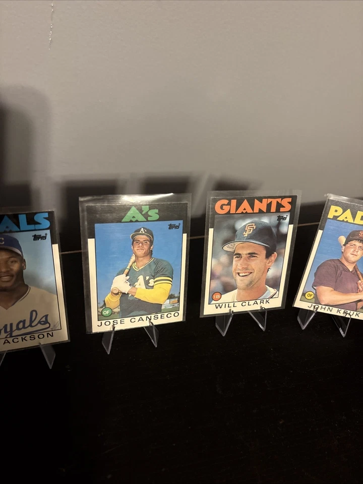 1986 Topps Traded Rookie Lot Grade Ready Bo Jackson, Barry Bonds ,Clark,Kruk Etc - Image 4 of 4