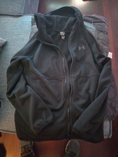 Under Armour Boys Youth Large YLG Black Fleece Lined Full Zip Hoodie Jacket