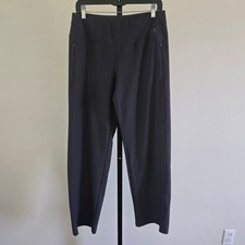 The North Face Womens Everyday High Rise FlashDry Straight Leg Pants Gray M