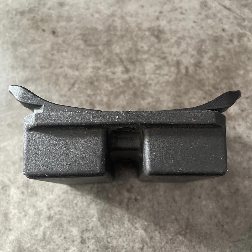 Blade-Tech Signature Double Magazine Pouch Polymer Black Tactical Gear Used - Image 3 of 4