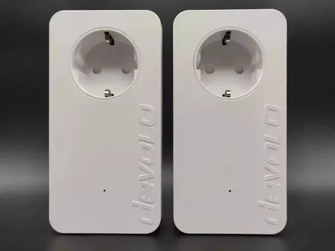 devolo dLAN 1200+ Starter Kit Powerline Adapter in weiß - Bild 2 von 3