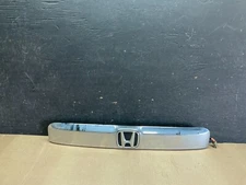 2009-2015 Honda Pilot Tailgate Trunk Handle Finish Molding W/O Camera L9110 DG