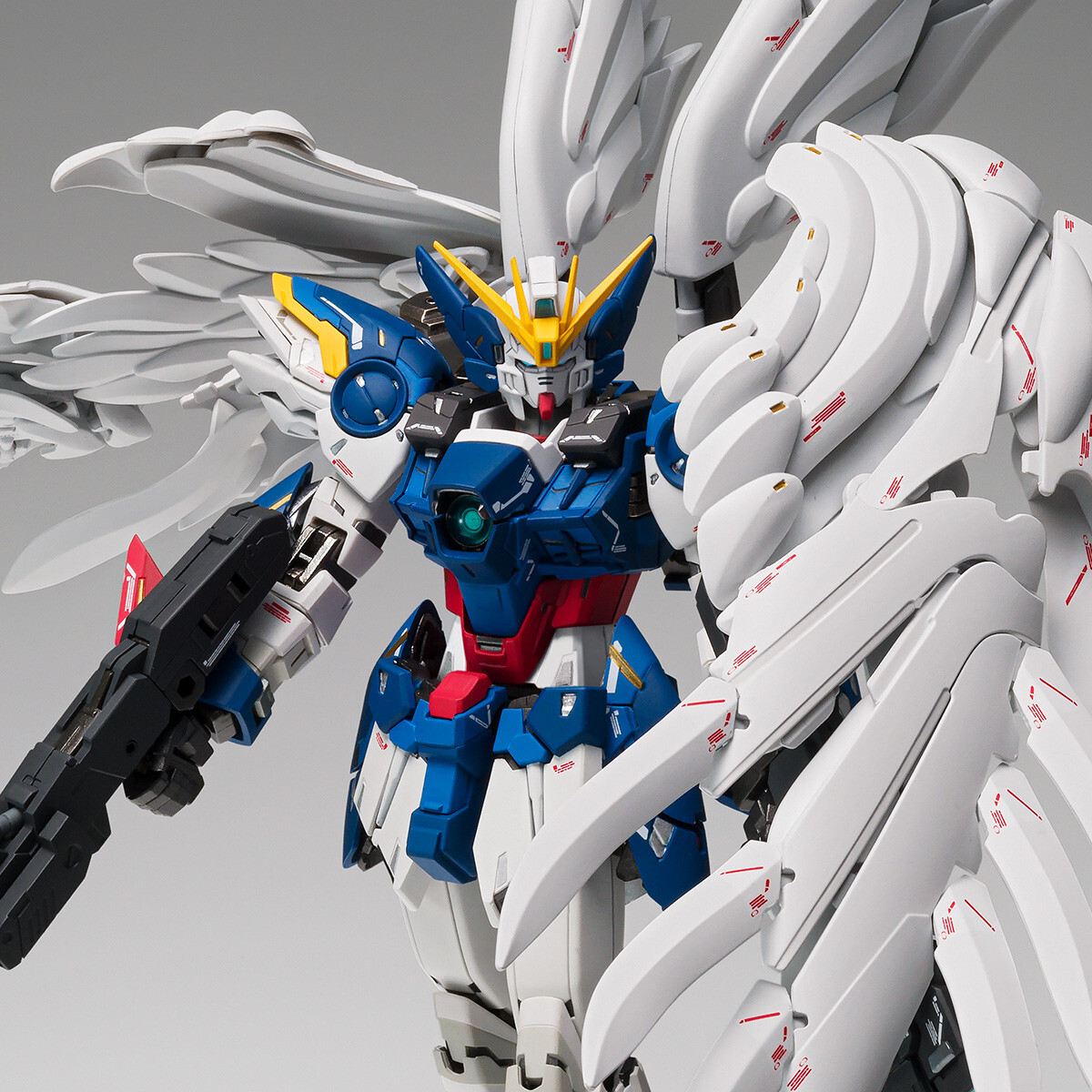 Bandai Gundam Fix Metal Composite Wing Gundam Zero EW Noble