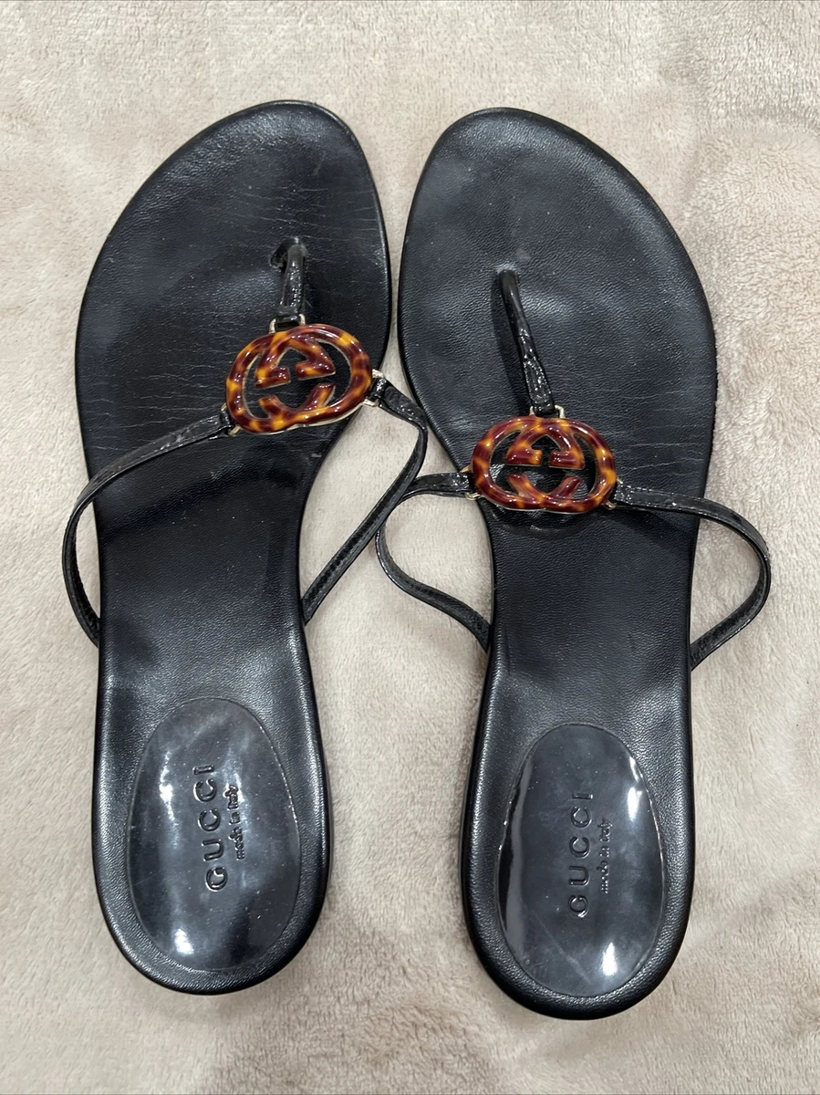 Gucci thing shop sandals