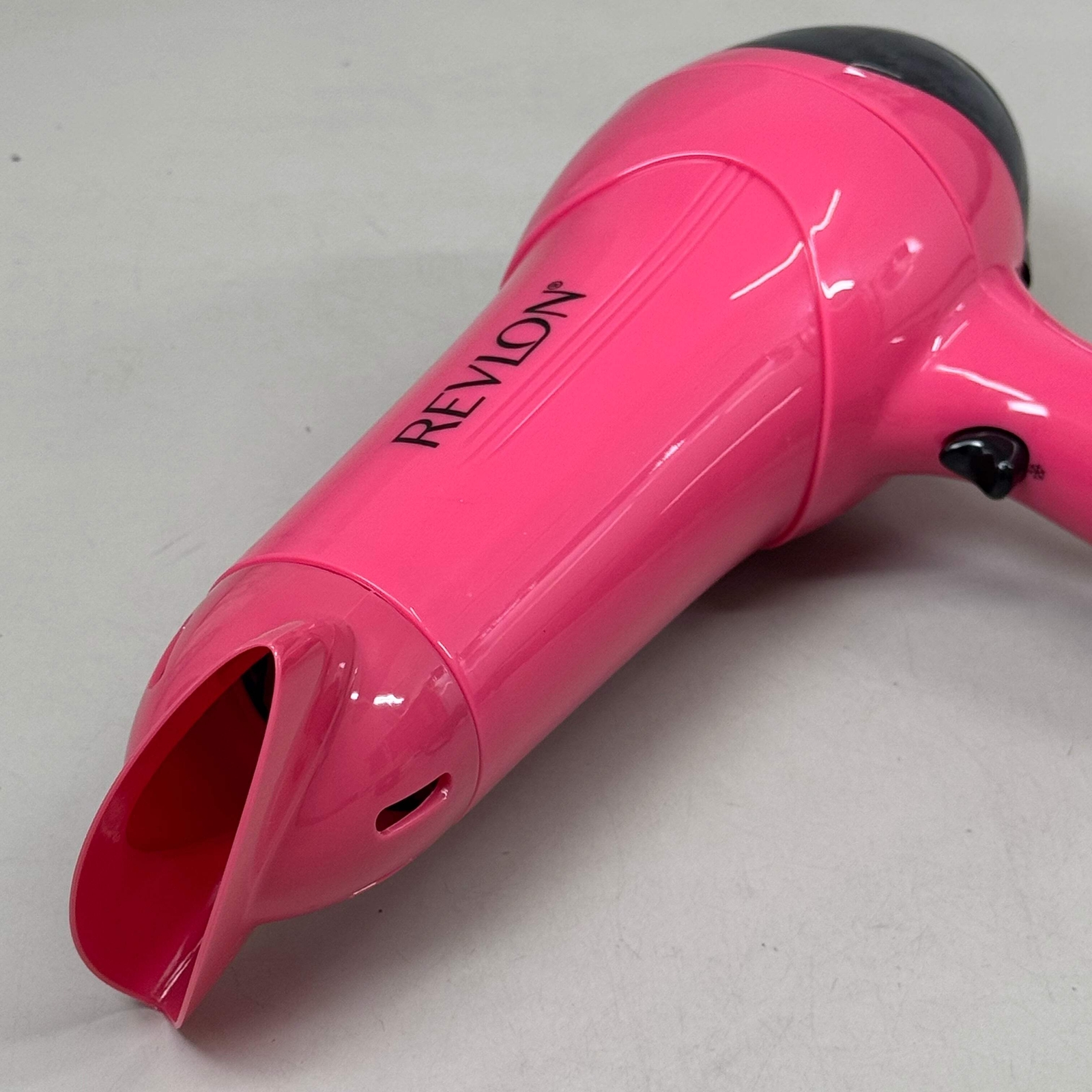 REVLON Smooth and Effortless 1875W Ionic Hair Dryer Berry RV474