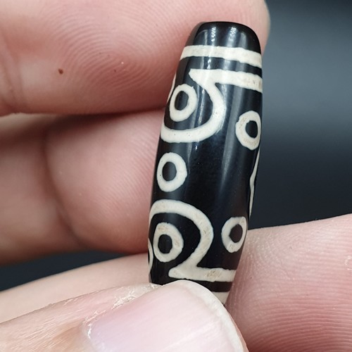 N#341 Himalayan Indo Tibetan rare Patterns Eyes Dzi Amulet Bead Lot 3 Beads - Picture 16 of 18