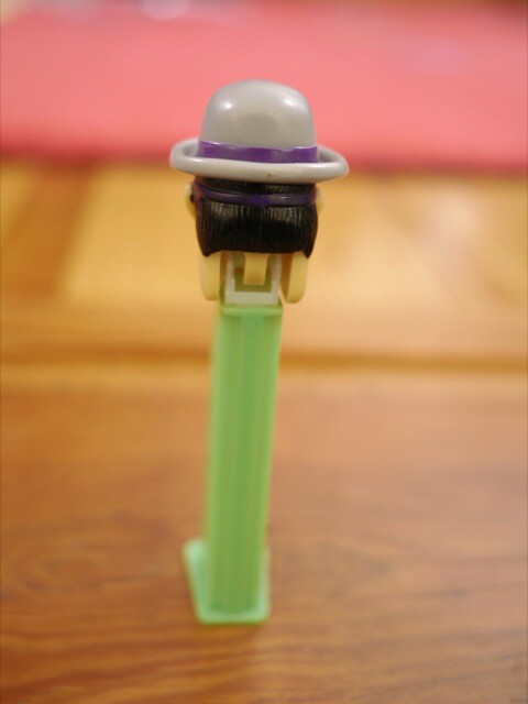 The Riddler Summer 2008 DC Comics Christopher Nolan Movie Pez Dispenser ...