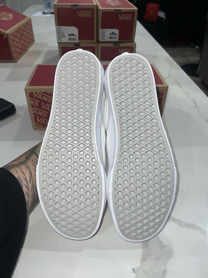 Vans Slip On True White Size 10 Men FREE SHIPPING!!! eBay