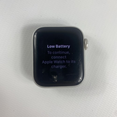 Apple Watch SE 1st Gen 40MM Space Gray Aluminum Sport Loop A2353 READ