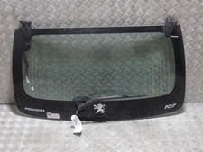 Lunette arrière Peugeot 2008