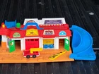 Vintage Fisher-Price Little People Main Street 1986