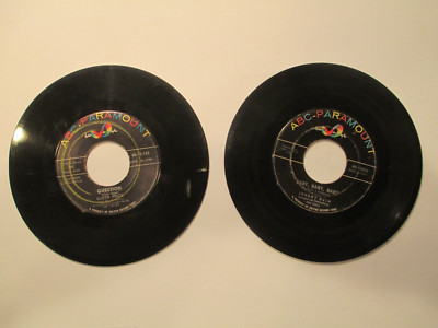 LOT of 2 ABC PARAMOUNT Records   45 RPM 515B35