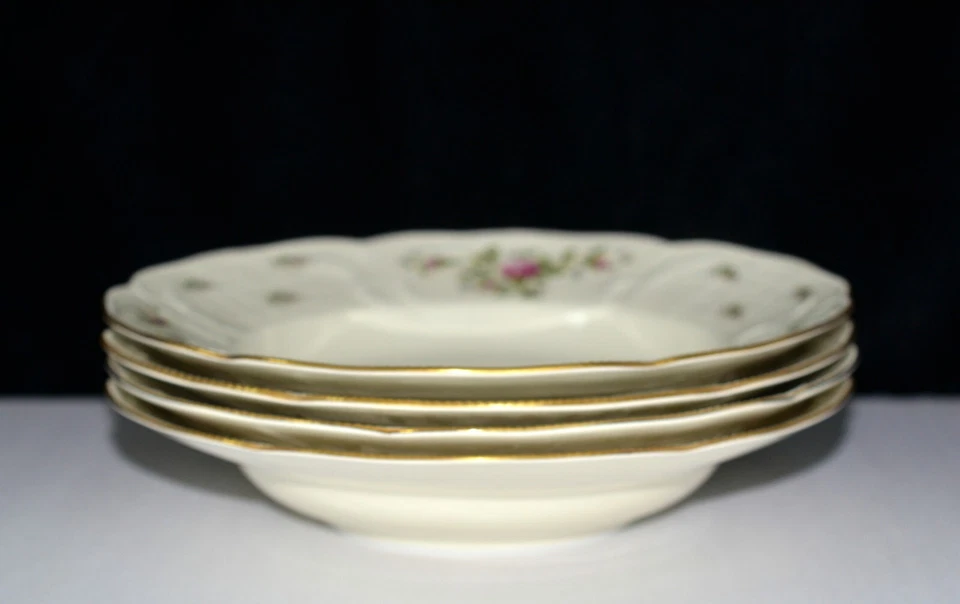 Rosenthal Clásico Rosa Sanssouci 4 CUENCOS SOPA Marfil 9 1/4" Dorado Floral SIN USAR Foto 4 de 4