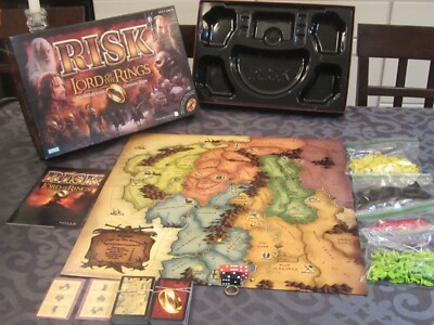 RISK Lord Of The Rings Middle Earth Conquest Board Game  100% Complete Excellent
