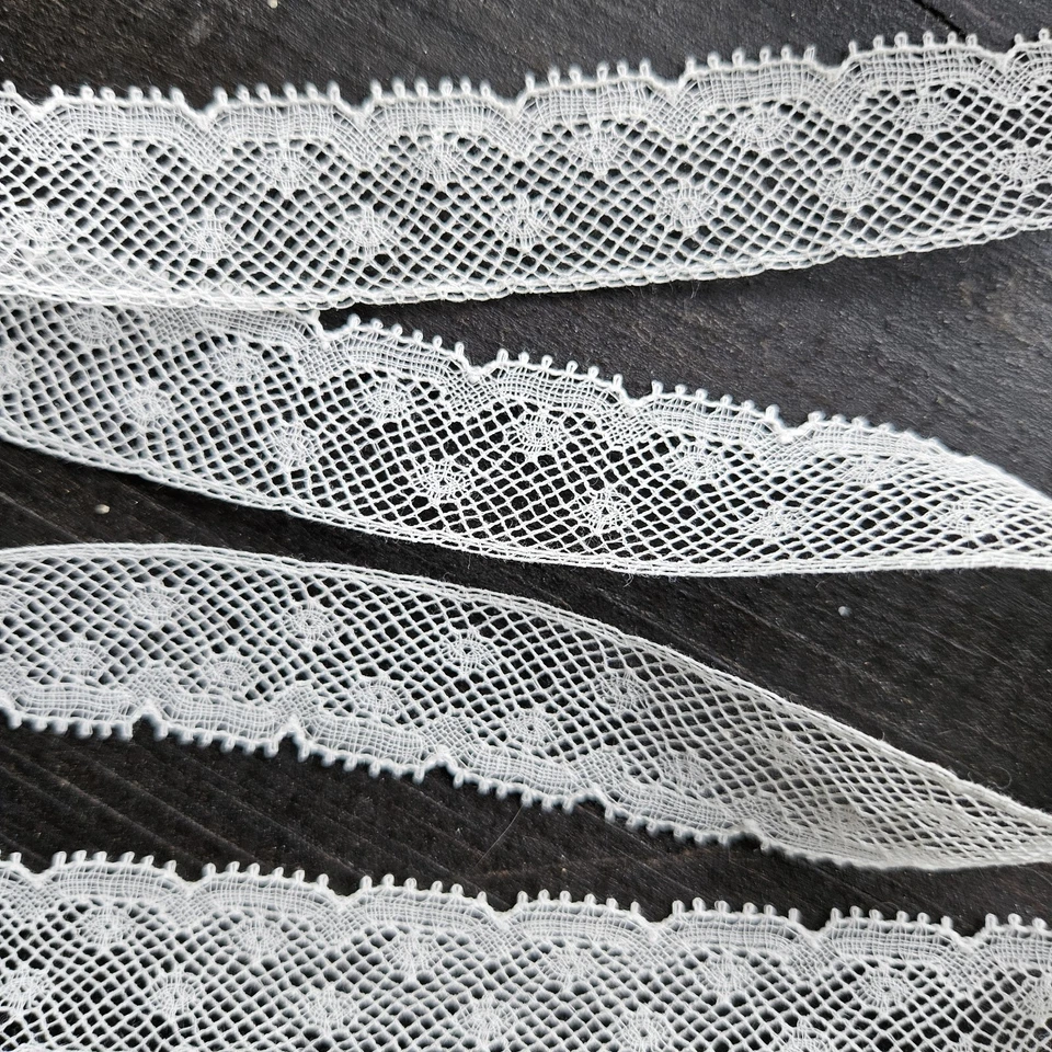 De Colección Antiguo Valenciennes Encaje Borde Reunión Cuerda Volantes POR COMPRAR 7/8" NOS Foto 4 de 4