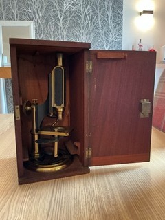 1867 R & J Beck London Brass Microscope Antique Original Box – Incomplete