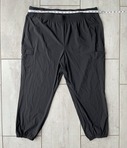 Retrology Womens Cropped Cargo Pants 