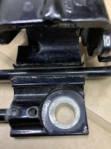 09-16 VW VOLKSWAGEN CC Lock -Rear Door-Lower Hinge Left OEM 3C8833411B - Picture 6 of 7