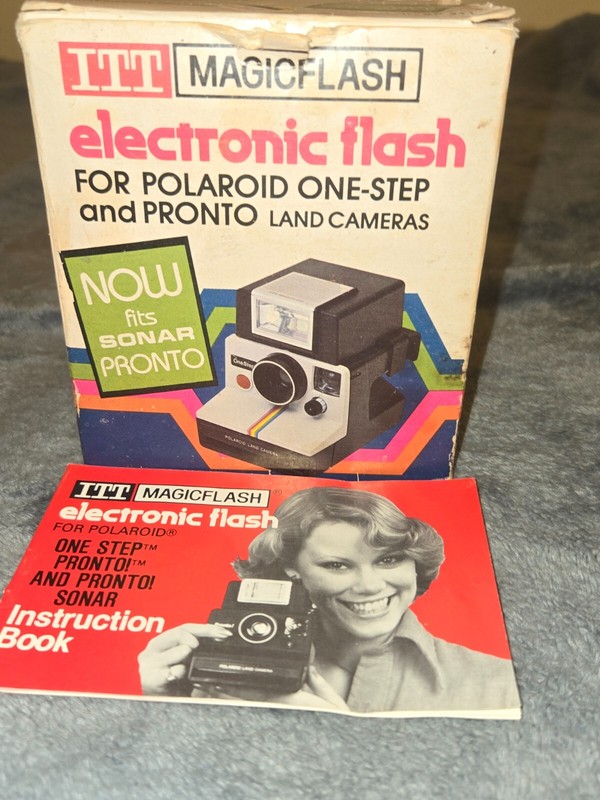 ITT Electronic Magic Flash for Polaroid SX-70 OneStep & Pronto Land Cameras