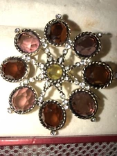 Vintage Monet Rhinestone Flower Sunburst Brooch Pin  11844