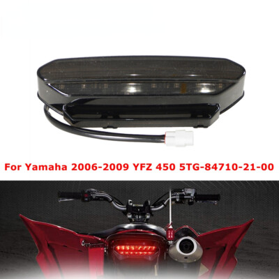 バイクのライト オートバイ用ブレーキ リア ライト ストップ テールライト ナンバープレート に適合するホンダ CBR 650F 2 バイク用ブレーキテールライト  オートバイアクセサリー リア LED ランニングターンシグナル ウィンカー ブレーキライト オートバイ バイク用 ... バイク用リアテールライト ブレーキウィンカー LEDライト内蔵 に適合する ホーネット CB900F 2002 2003 2004