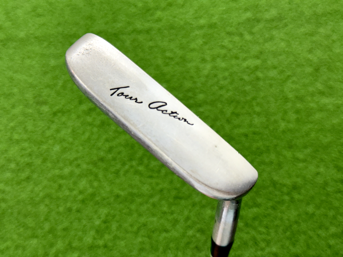 Cleveland Golf Classic Collection TOUR ACTION PUTTER 34