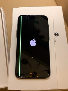 Apple iPhone 13 mini - 128GB - Mitternacht gebraucht Bildschirm Defekt 97% Akku