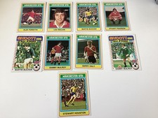 MANCHESTER UNITED x 9 TOPPS Vintage Football Cards