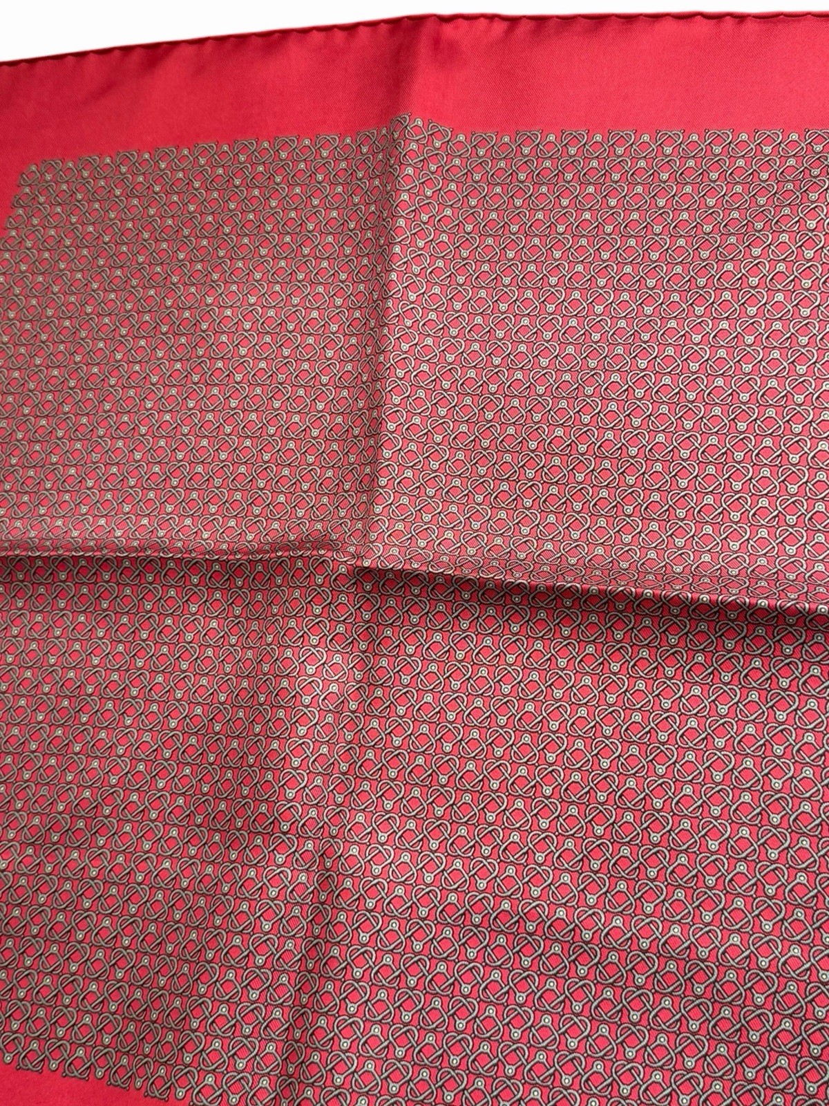 Hermes Paris 100percent Silk Pocket Square Handkerchief VTG Red Rare Design image 9