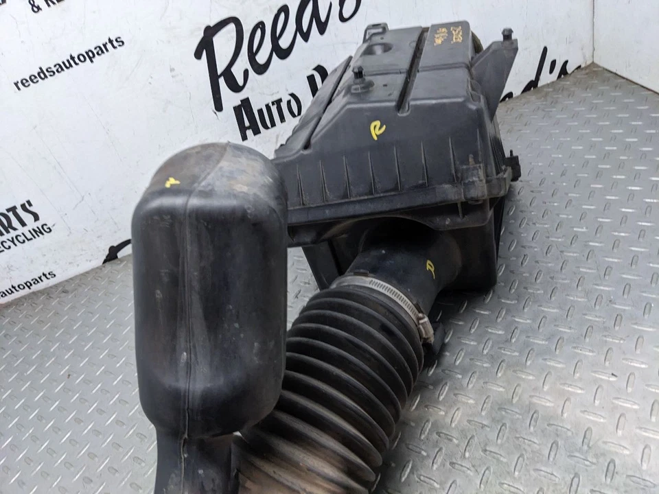 Air Cleaner Fits 09-14 ESCALADE 1176440 - Image 4 of 4