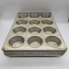 Chicago Metallic 612D Commercial Muffin Pan Lot Of 4 *Read