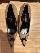 Chanel Classic Pumps! Vintage! Bought And Never Worn ! Size 35 ! New!