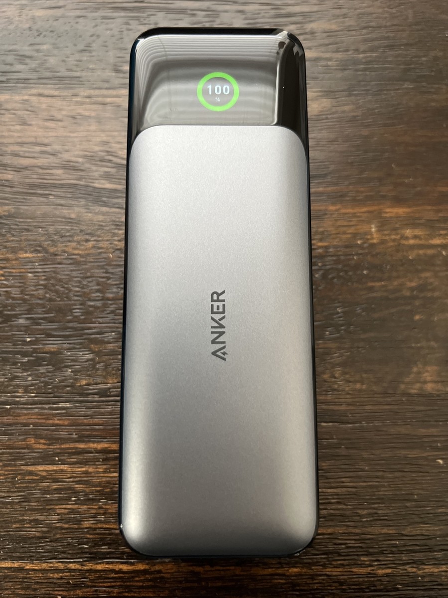 Anker 737 Portable Power Bank 140W 24000mAh Smart Display